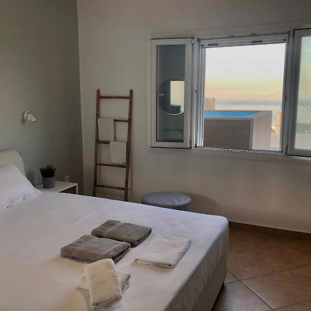 Amaryllis Suites Santorini 费拉 外观 照片