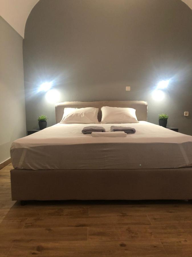 Amaryllis Suites Santorini 费拉 外观 照片
