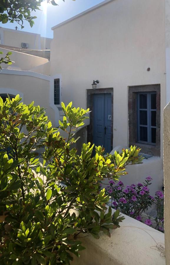 Amaryllis Suites Santorini 费拉 外观 照片