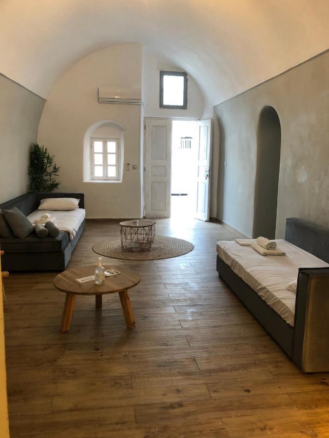 Amaryllis Suites Santorini 费拉 外观 照片