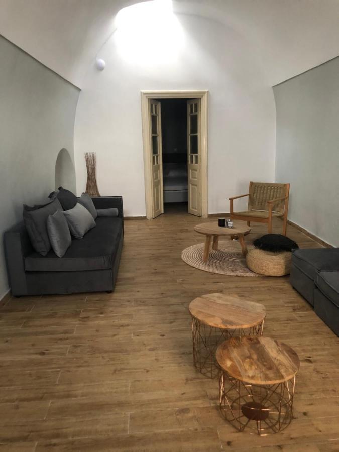 Amaryllis Suites Santorini 费拉 外观 照片