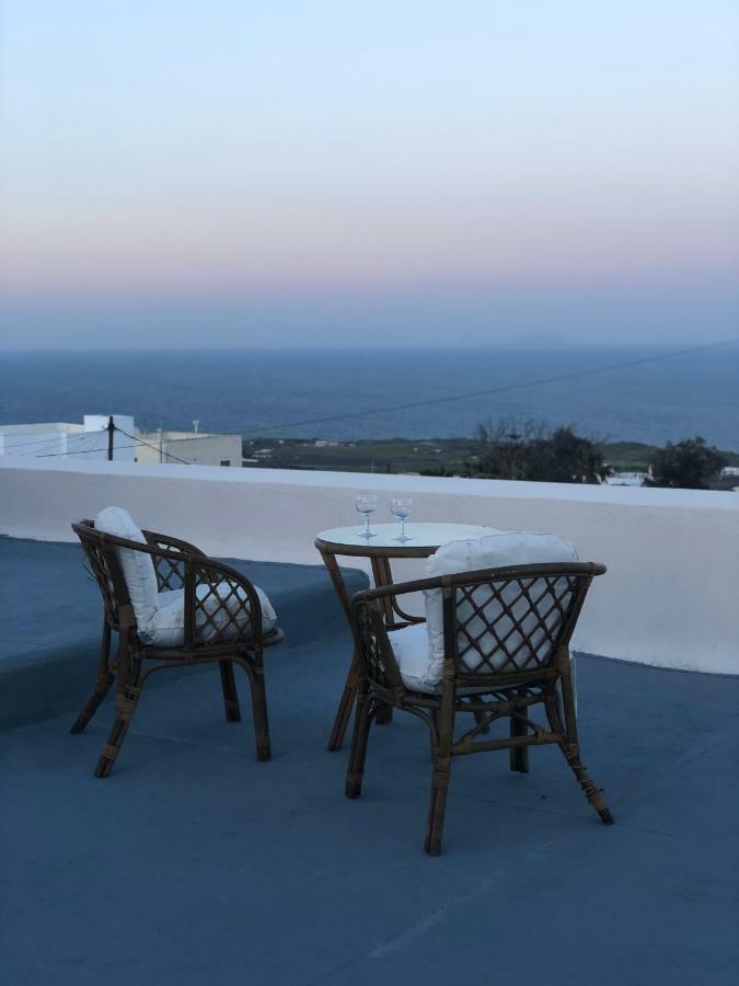 Amaryllis Suites Santorini 费拉 外观 照片