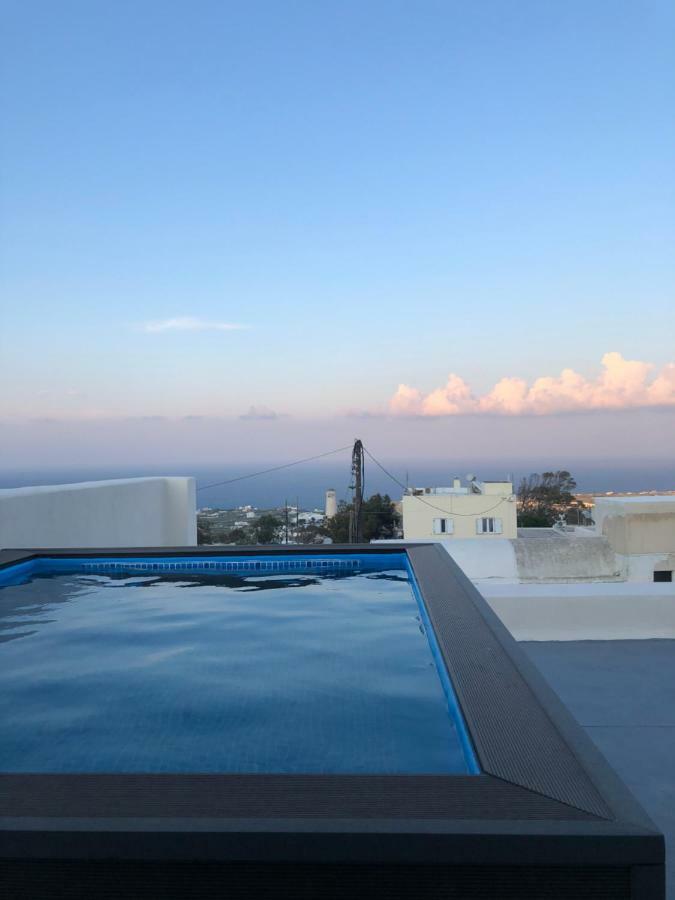 Amaryllis Suites Santorini 费拉 外观 照片