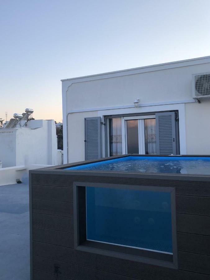 Amaryllis Suites Santorini 费拉 外观 照片